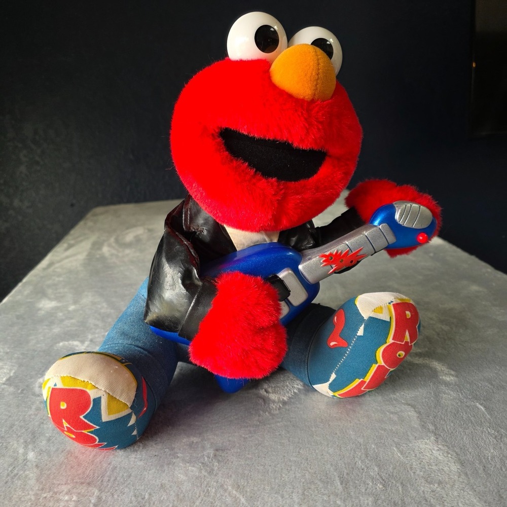 Vintage Rock N Roll Elmo Guitar Plays Music Sings And Shakes 1998 Tested Working